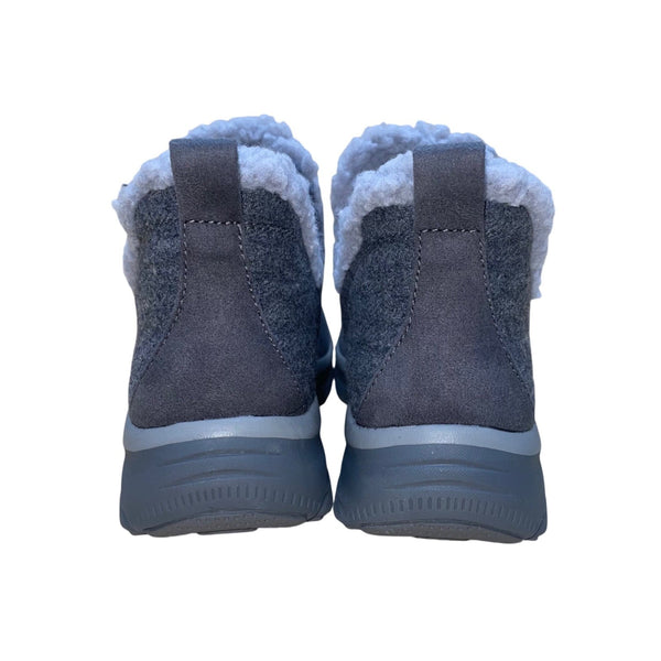 Skechers Women’s Charcoal Gray Easy-Going Winter Kiss Relaxed Fit Booties Size 7