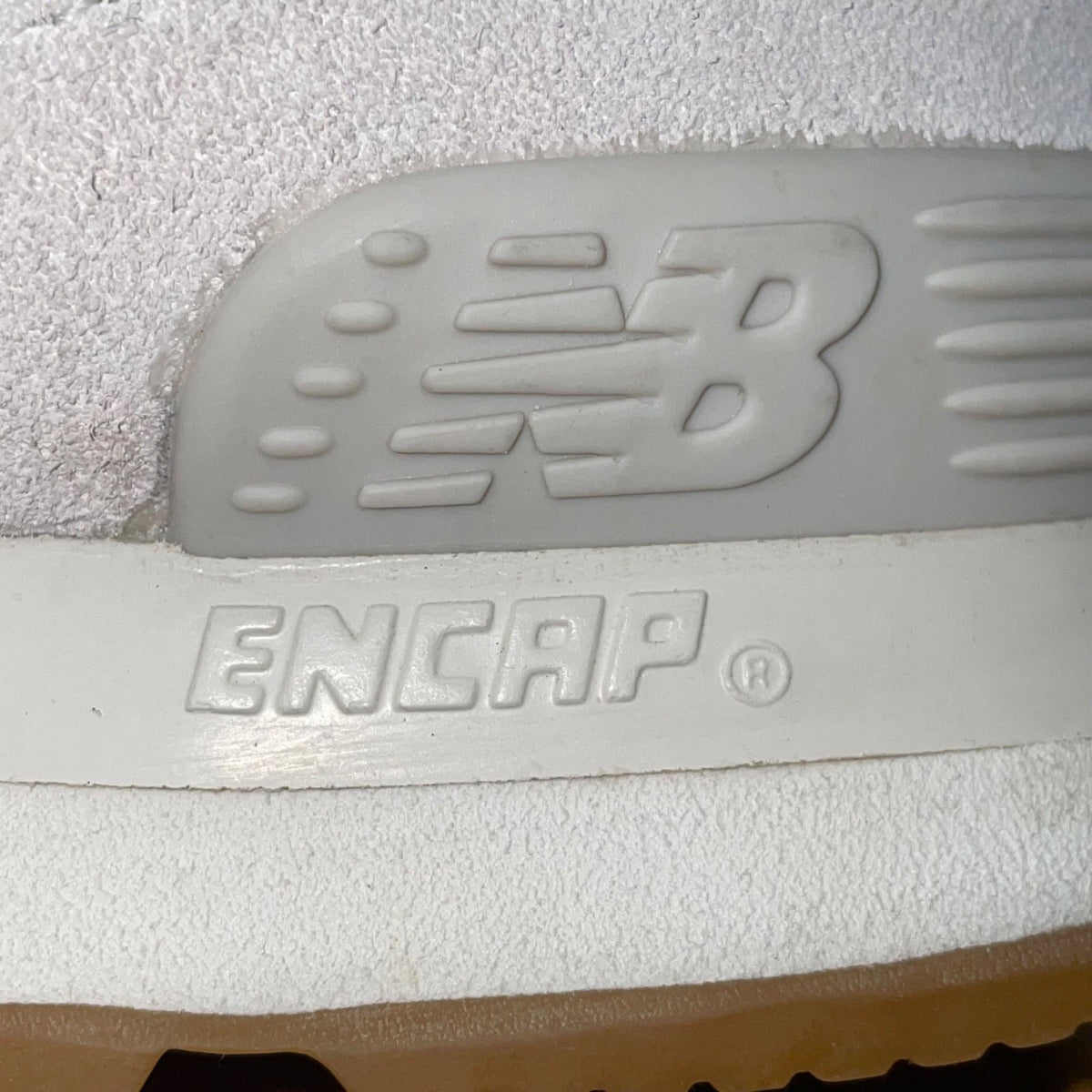 New Balance Women’s White Suede ENCAP 574 Casual Retro Sneakers Size 7