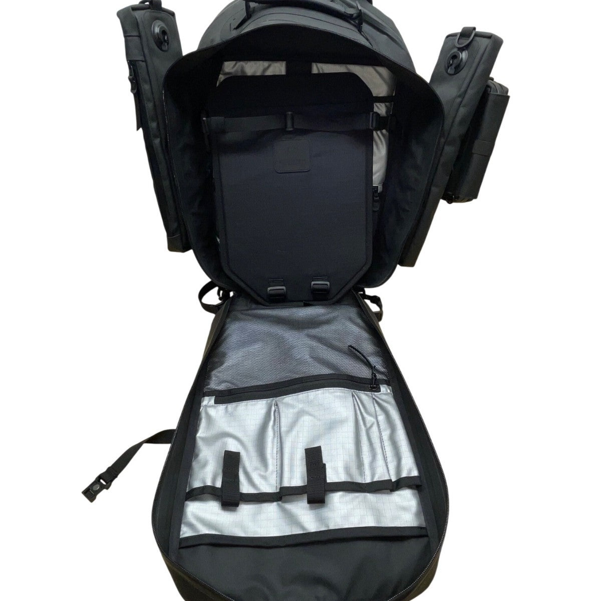 Black Ember Men’s Black Weather Resistant With Accessories Citadel R2 Backpack