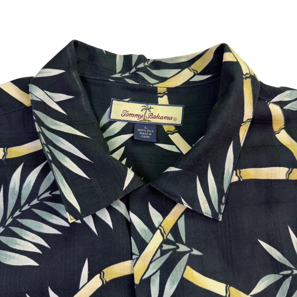 Tommy Bahama Mens Black Bamboo Print Silk Hawaiian Shirt Casual Resortwear Sz L