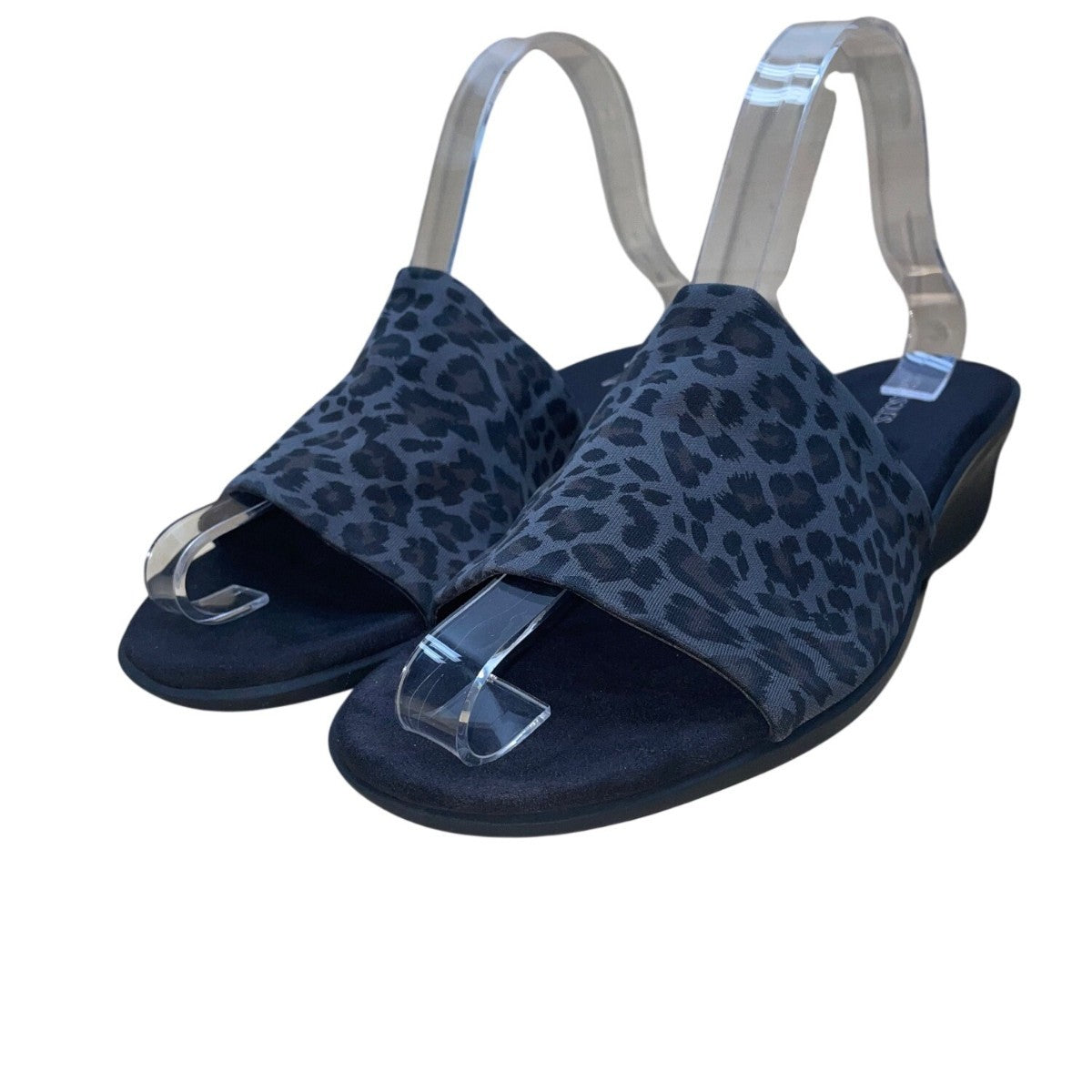 Aerosoles Women’s Gray Leopard Print Fabric Open-Toe Wedge Sandals Size 10M