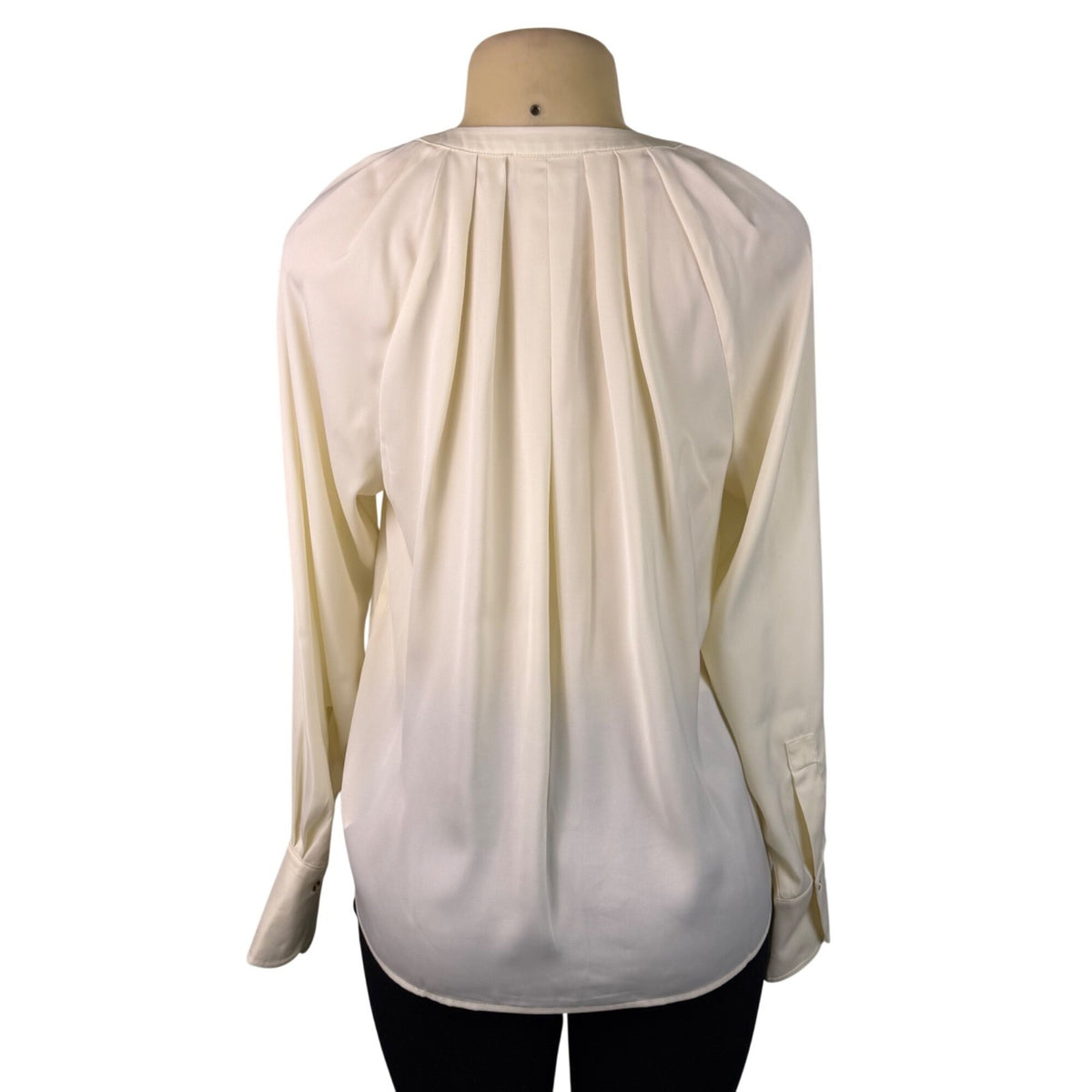 Michael Kors Womens Bone Pleated Long Sleeve Blouse Elegant Chic Sz M