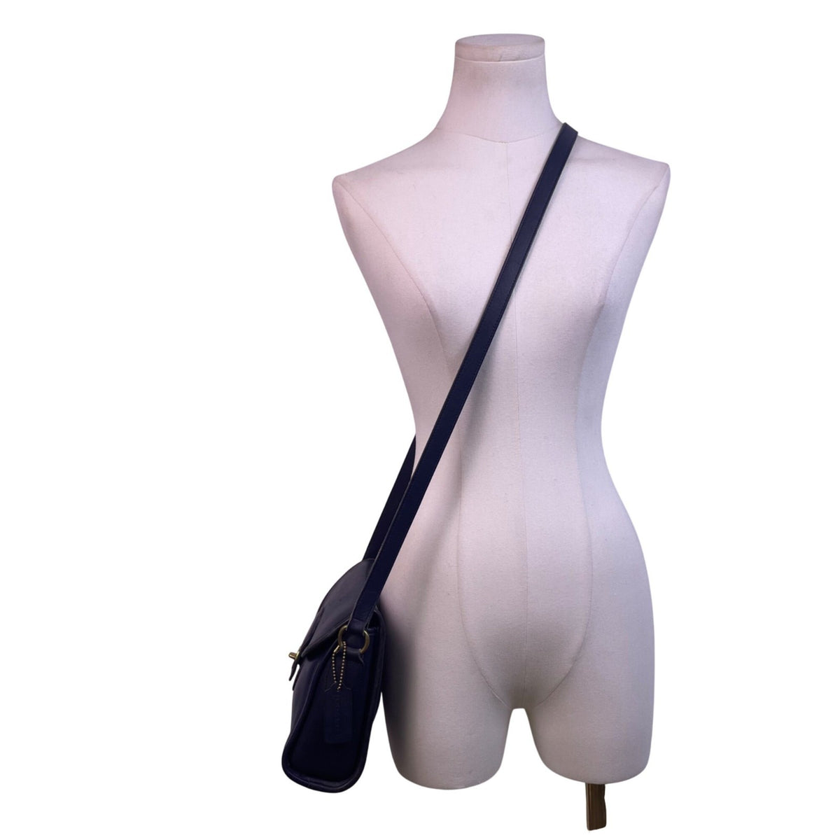 Coach Women’s Navy Leather Turnlock Closure Adjustable Strap Crossbody Bag