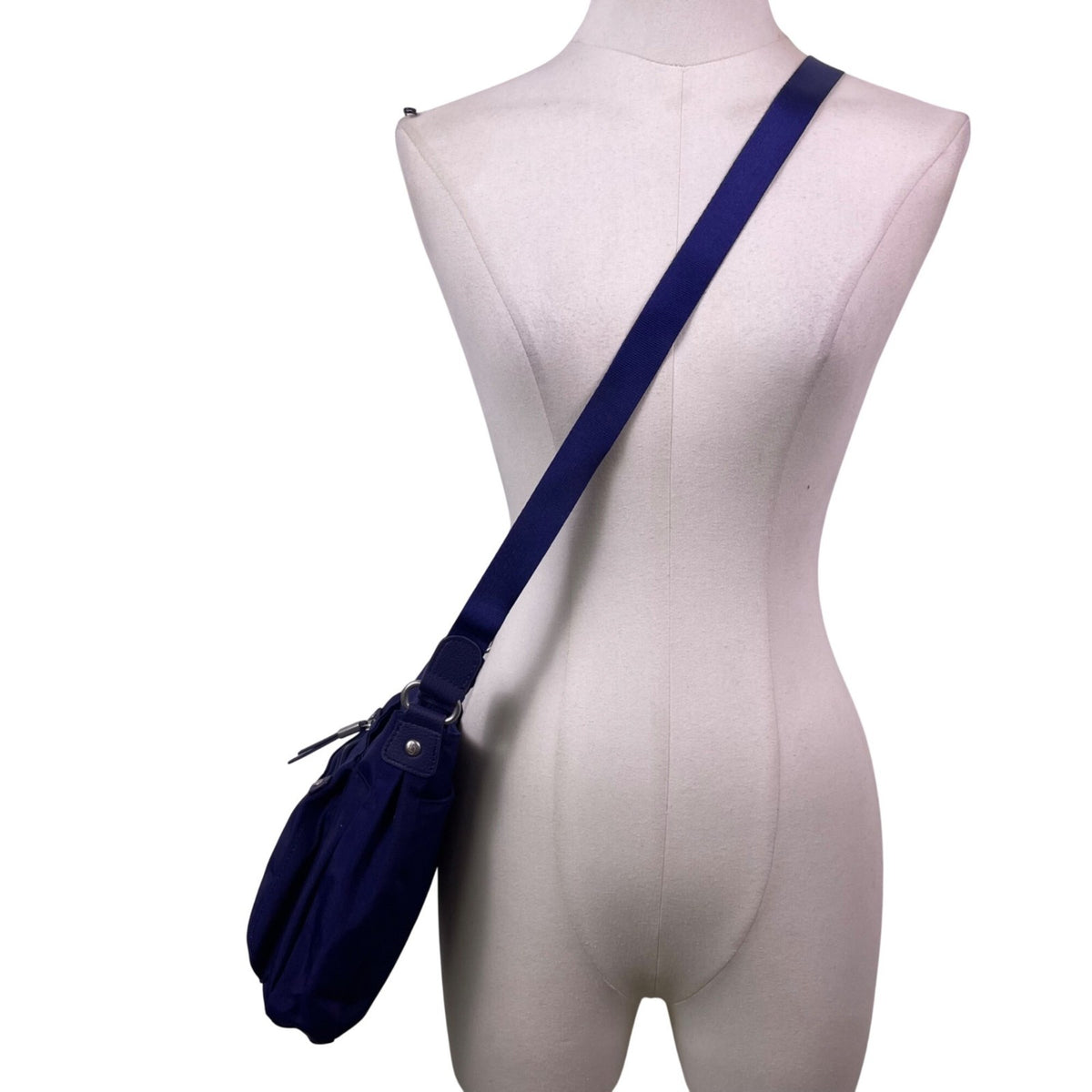 Baggallini Women’s Blue Nylon Adjustable Strap Multiple Pockets Crossbody Bag