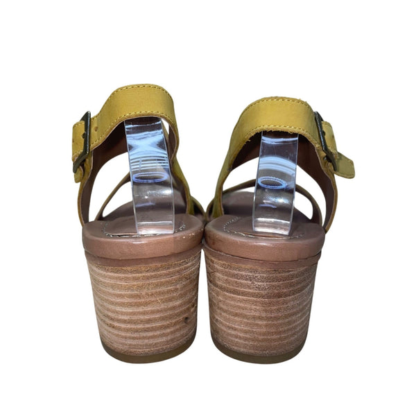 Caslon Women’s Yellow Leather Adjustable Strap Block Heel Sandals Size 7.5M