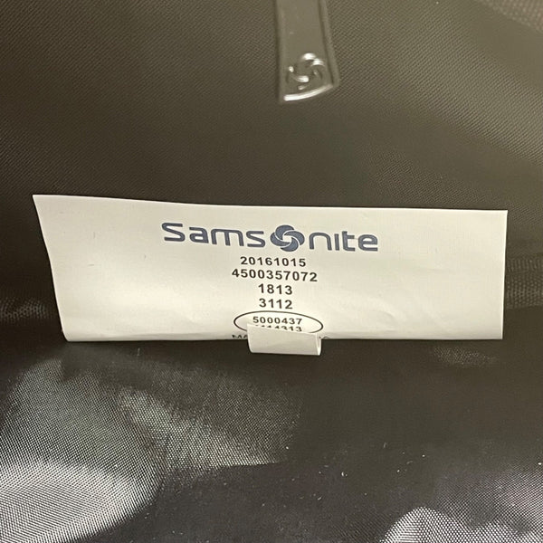 Samsonite Black Nylon With Zipper Pockets & Hook Travel Toiletry Kit Bag