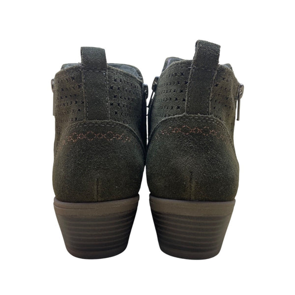 Earth Origins Women’s Olive Perforated Suede Collette Cheryl Ankle Boots Size 8