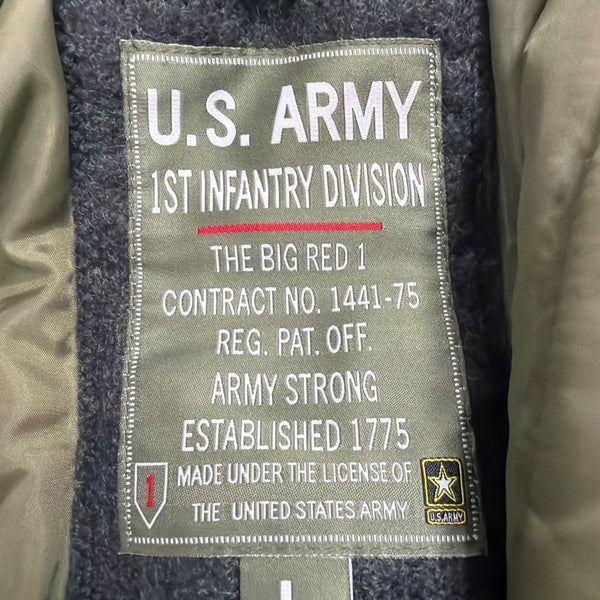 U.S. Army Mens Olive Nylon Bomber Jacket Lightweight Warm Ribbed Cuffs Pockets L
