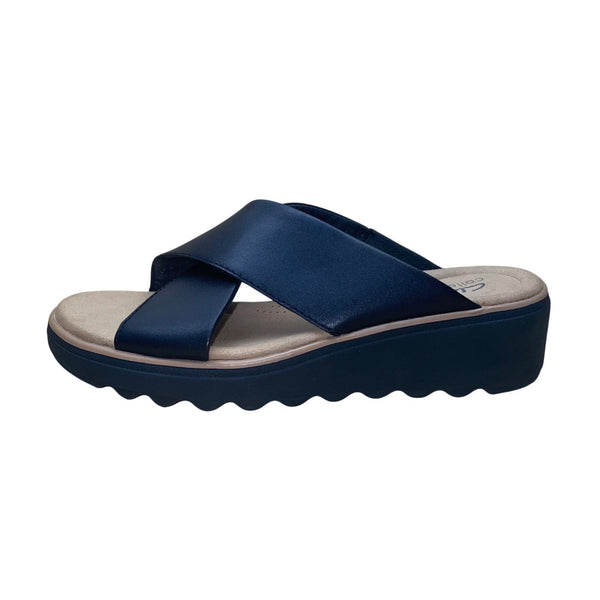 Clarks Collection Women’s Black Criss-Cross Comfort Wedge Slide Sandals Size 7.5