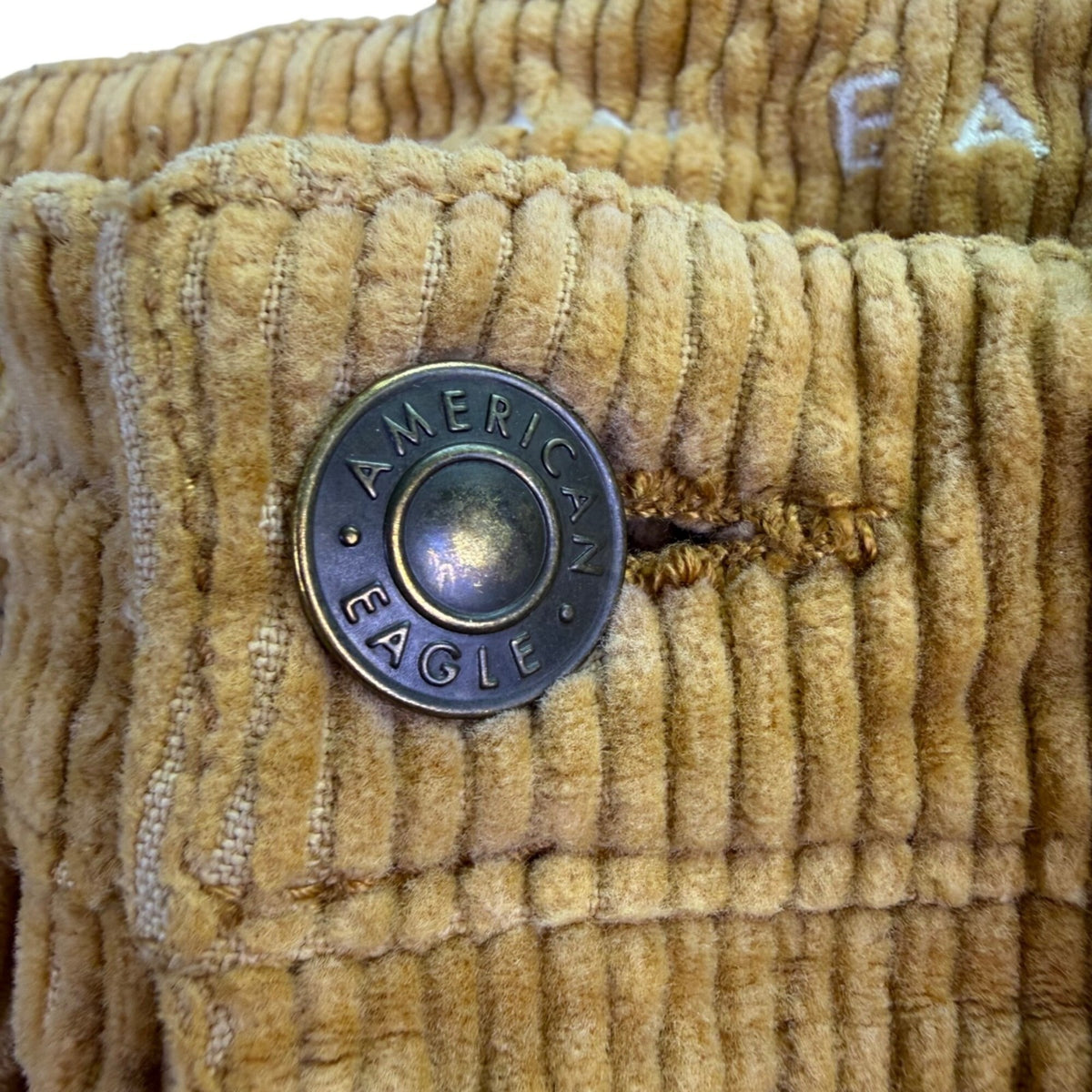 American Eagle Womens Mustard Yellow Corduroy Super Stretch Pants Size 0 R