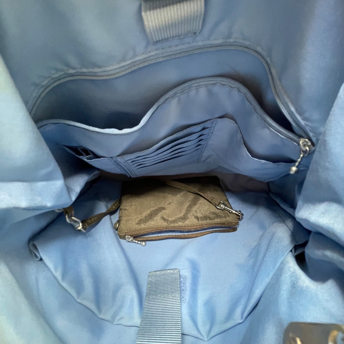 Baggallini Women’s Brown Nylon Adjustable Strap Crossbody Bag