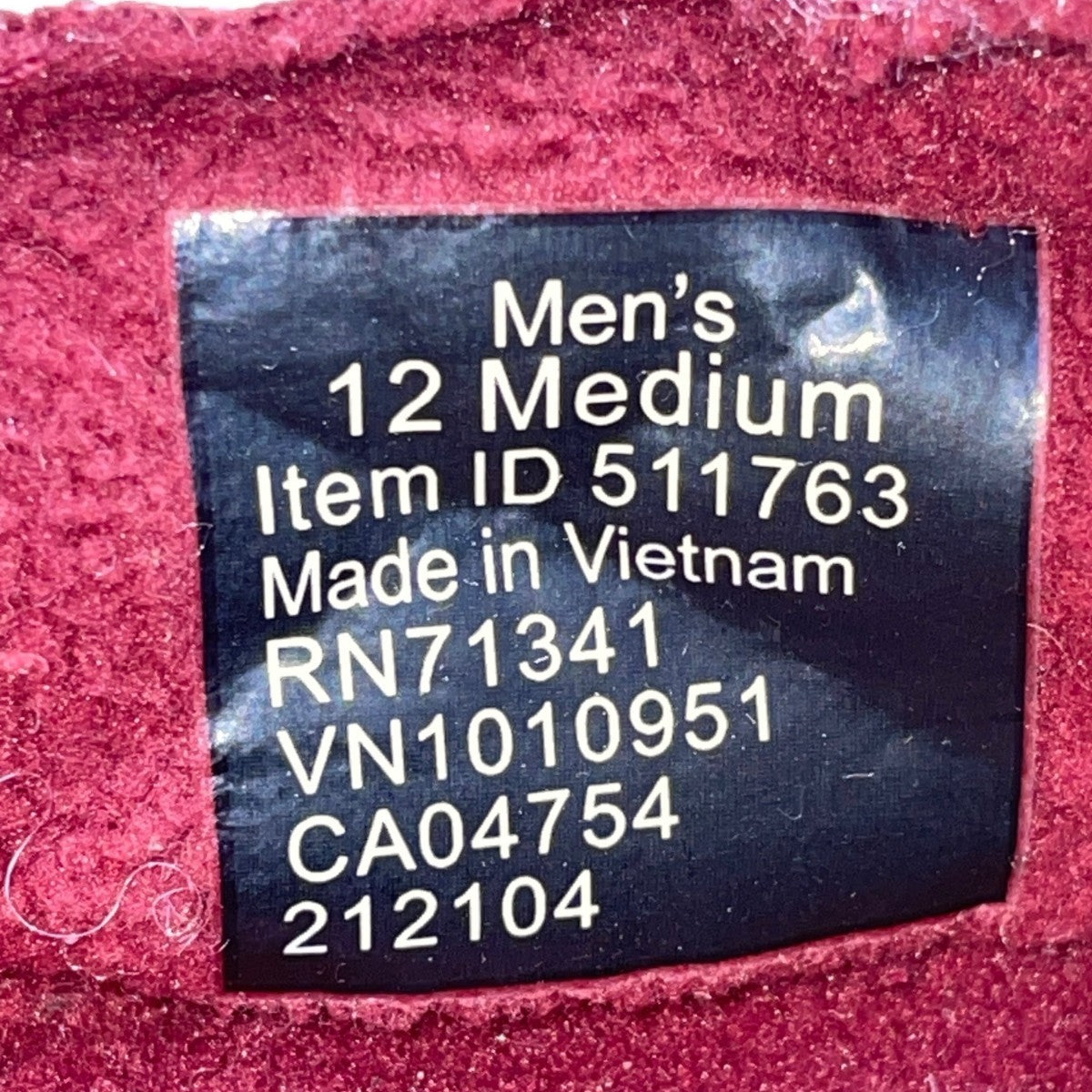 L.L.Bean Men’s Burgundy & Brown Quilted Waterproof Slip-On Shoes Size 12M