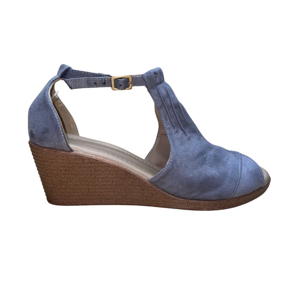 Journee Collection Women’s Gray Suede Open Toe Ankle Strap Wedge Sandals Size 9