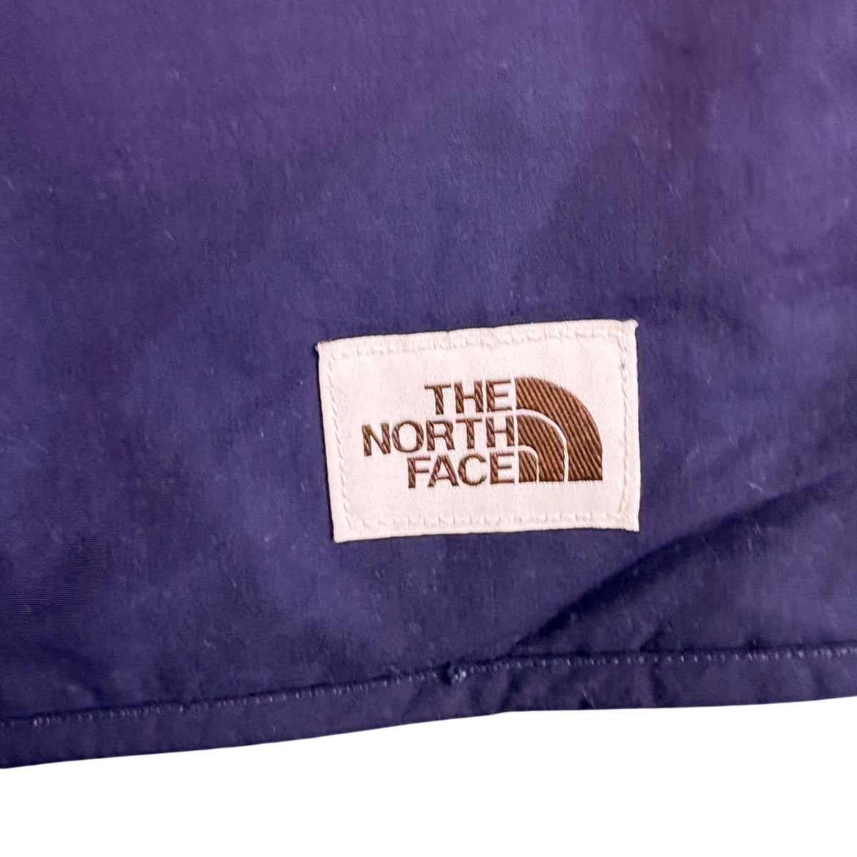 The North Face Mens Navy Quilted Vest With Full Zip Lightweight Jacket