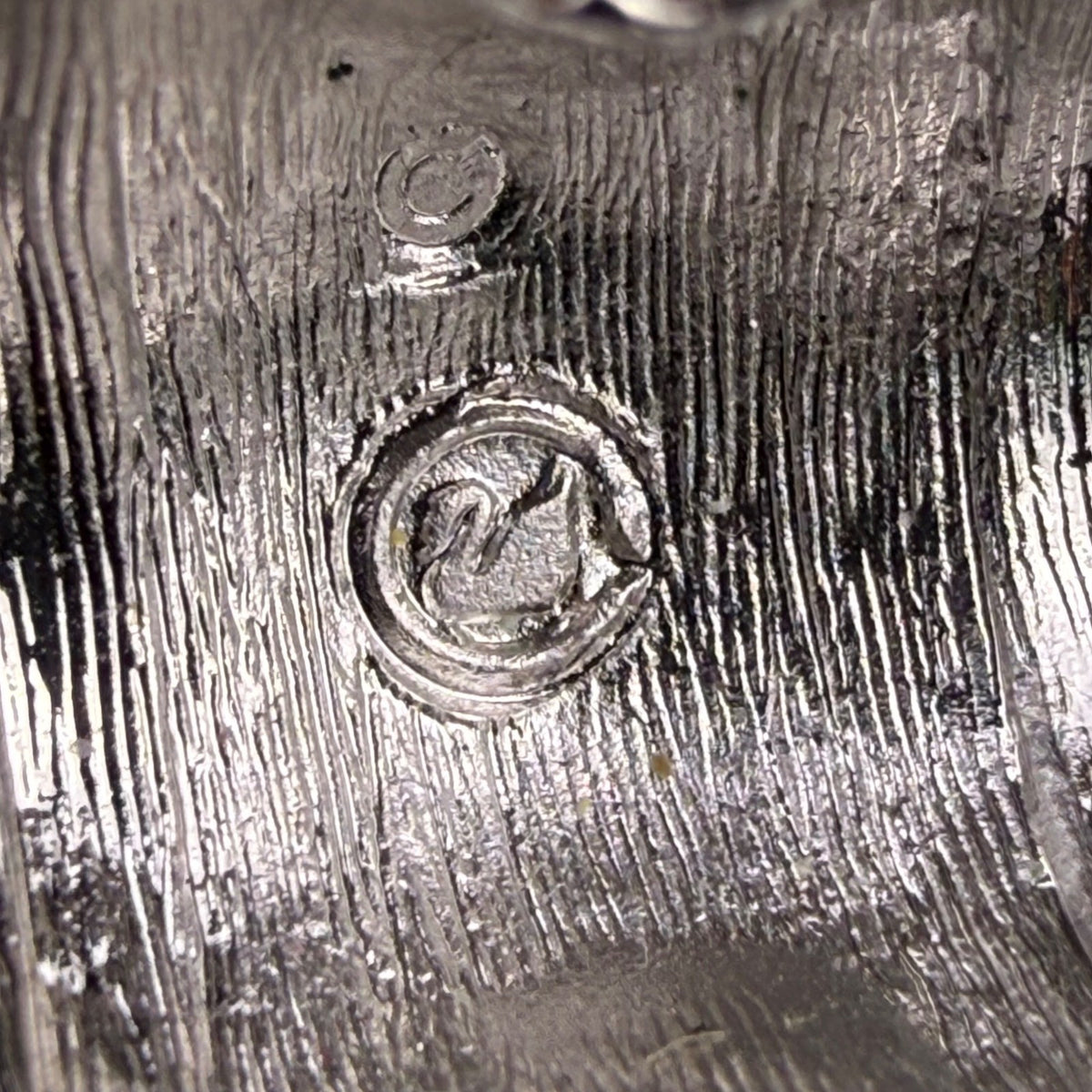 Swarovski Womens Silver Tone Crystal Pave Clip-On Earrings Polished Vintage Styl