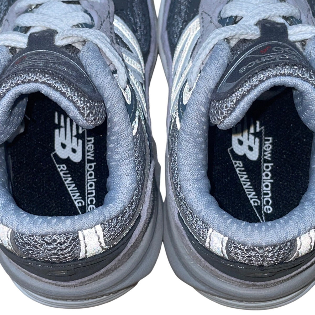 New Balance Kids Gray/White Mesh Suede 990 GL6 Athletic Running Shoes Size 4 US