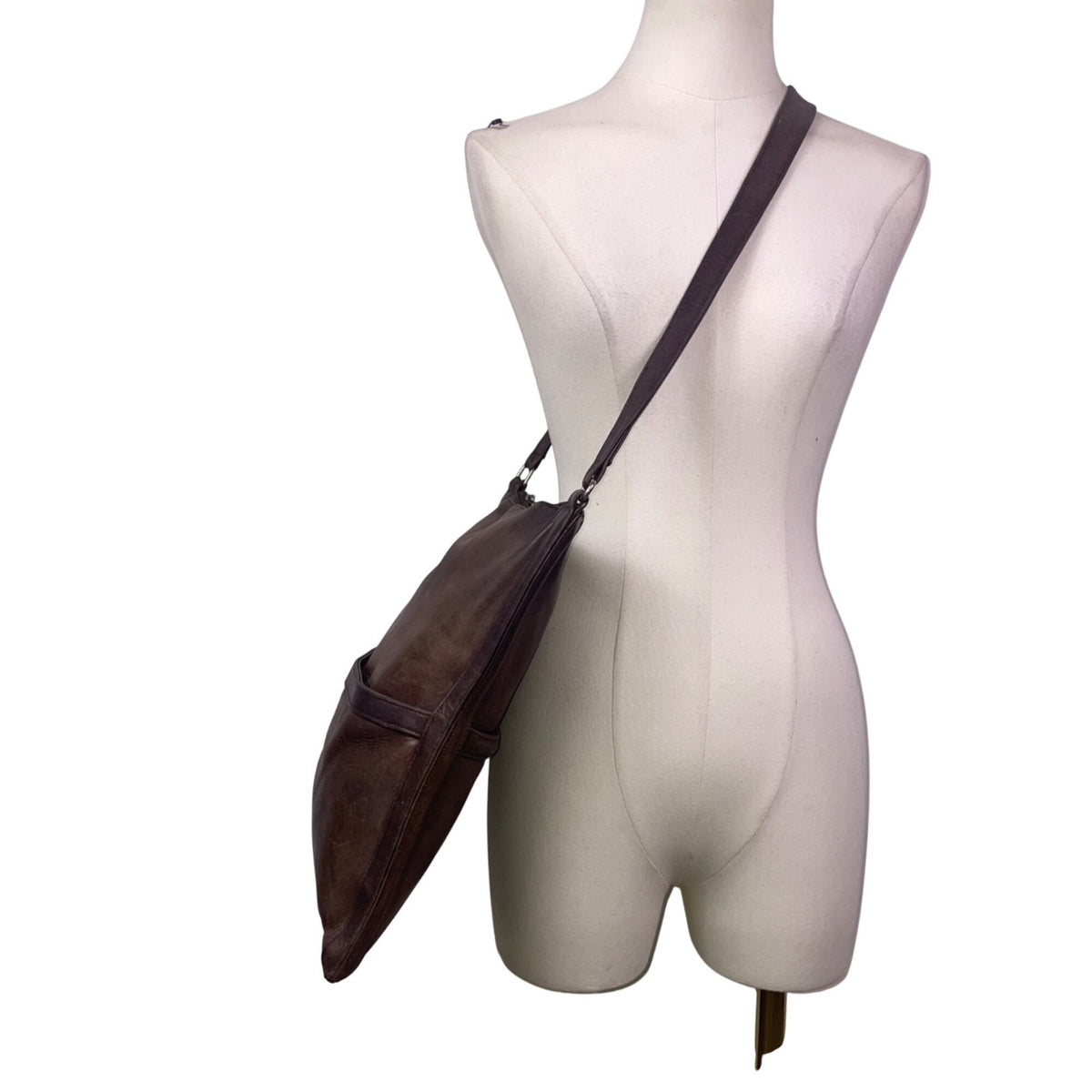 Halston Women’s Brown Leather Large Pocket Everyday Tote Shoulder Bag