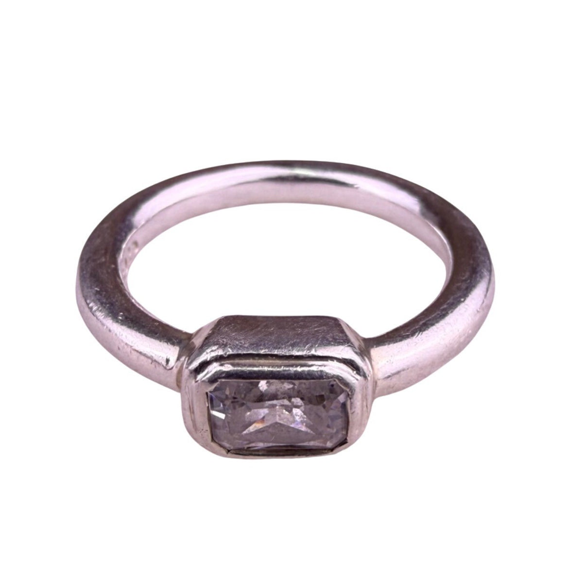 Sterling Silver Vintage Minimalist Womens Ring With Rectangle Transparent Stone 