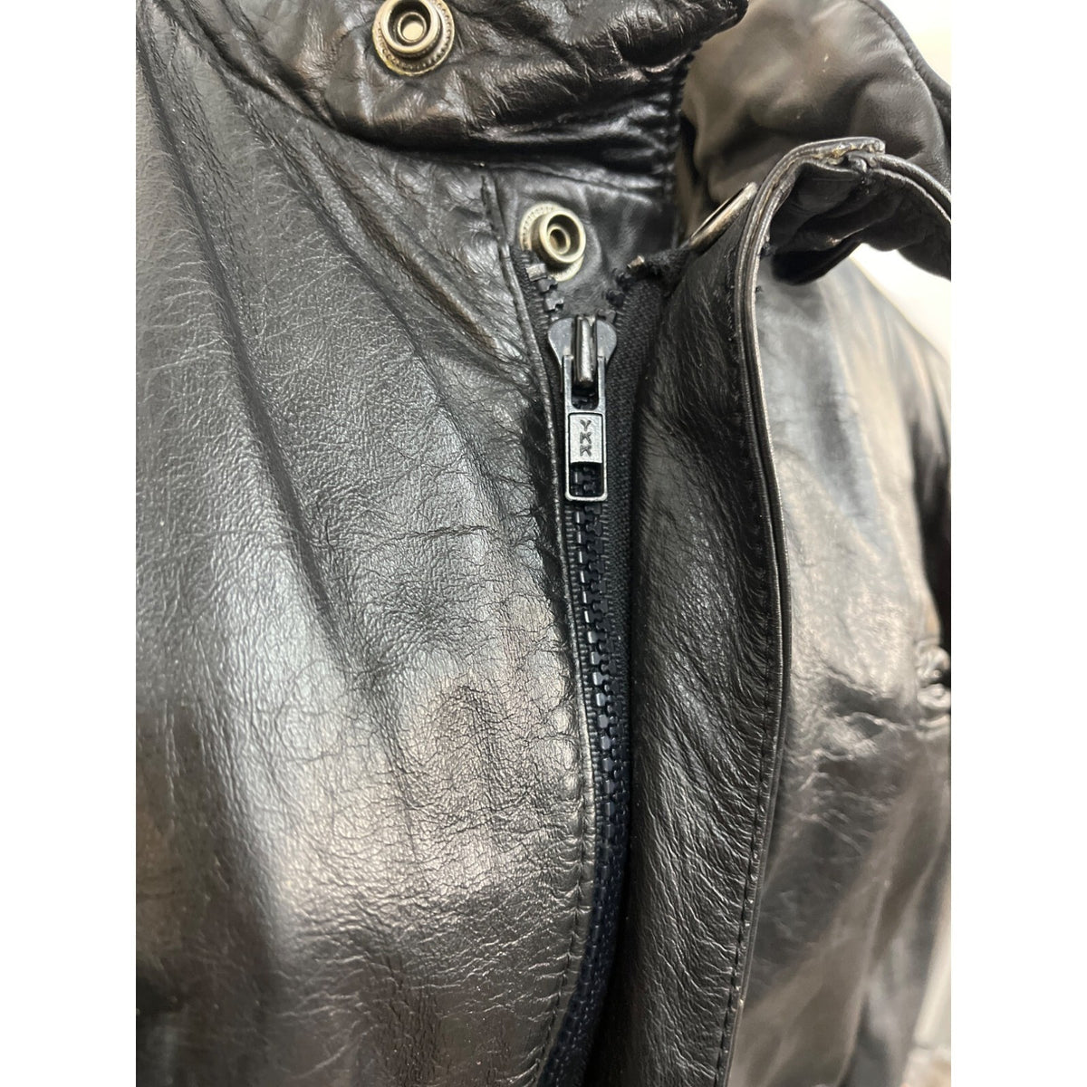 Vintage Berman's Men's Black Leather Jacket Size 44 - EUC