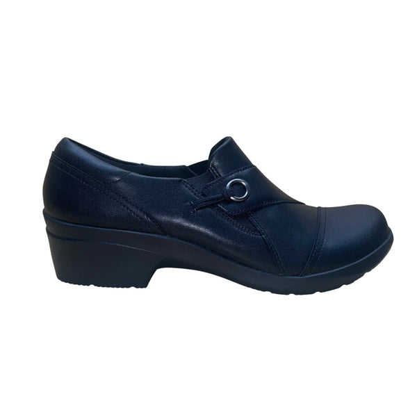 Clarks Women’s Black Leather Ultimate Comfort Slip-On Loafers Size 11 M
