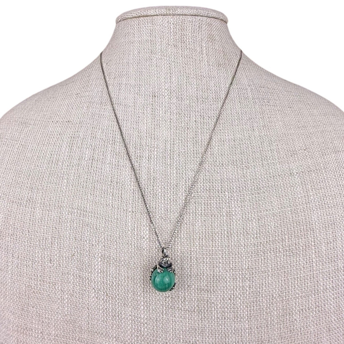 Sterling Silver 925 Womens Green Malachite Frog Pendant Necklace