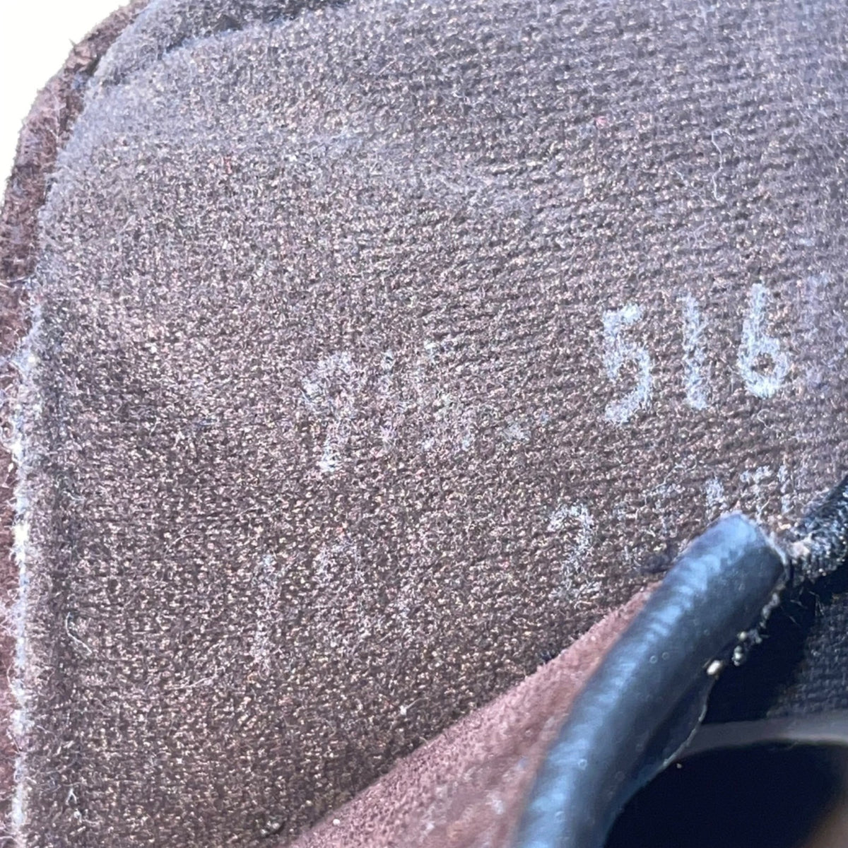 Hush Puppies Women’s Brown Suede Slip-On Gold Logo Detail Classic Loafers Sz 9.5