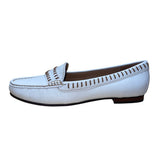 Driver Club USA Women’s White Grainy Leather Maple Ave Moccasin Shoes Size 11