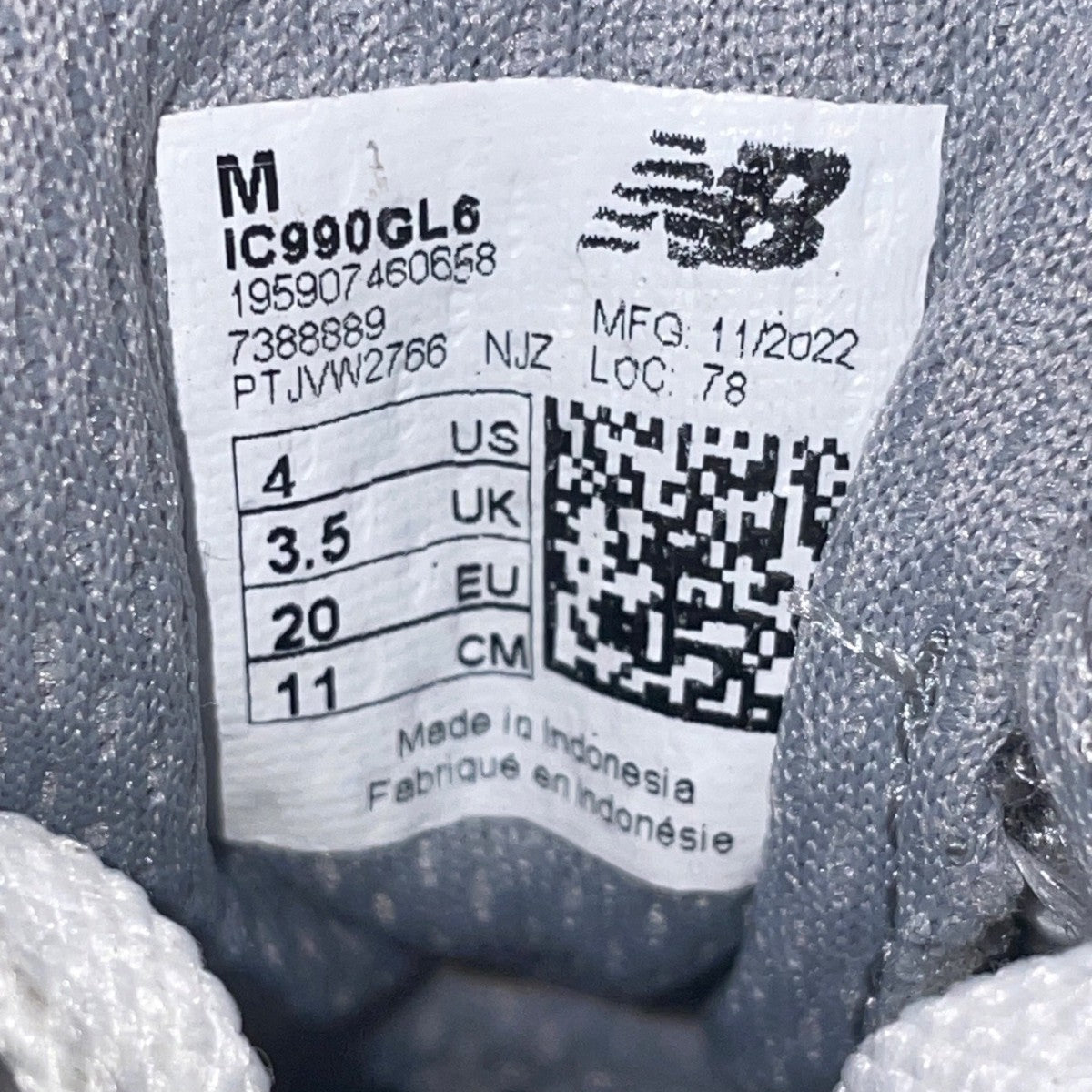 New Balance Kids Gray/White Mesh Suede 990 GL6 Athletic Running Shoes Size 4 US
