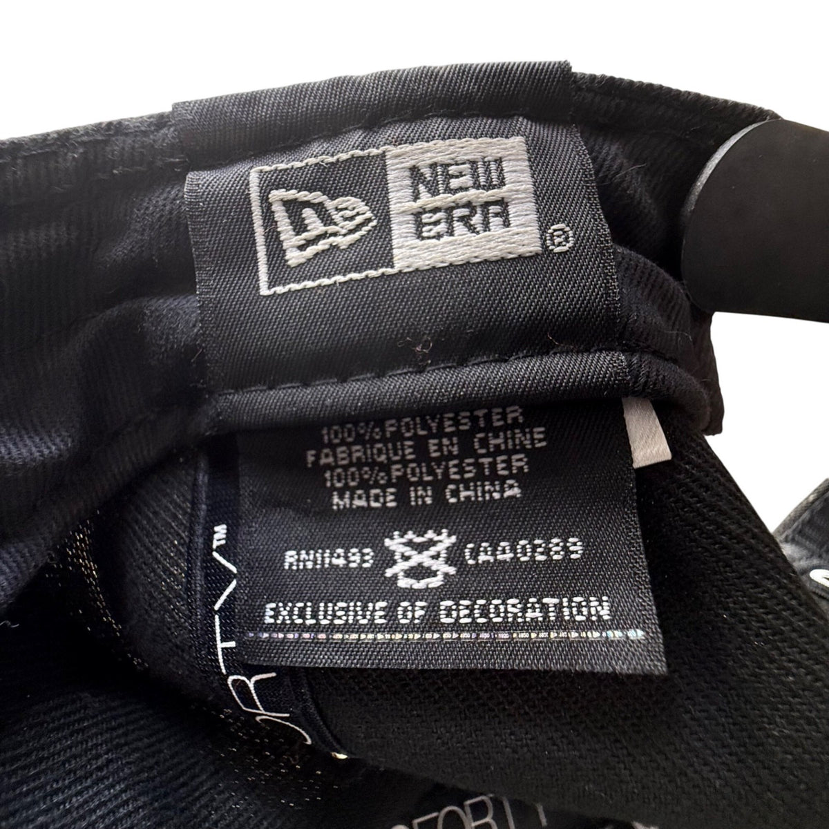 New Era Mens Black Polyester New York Knicks Snapback Cap Embroidered Logo OS