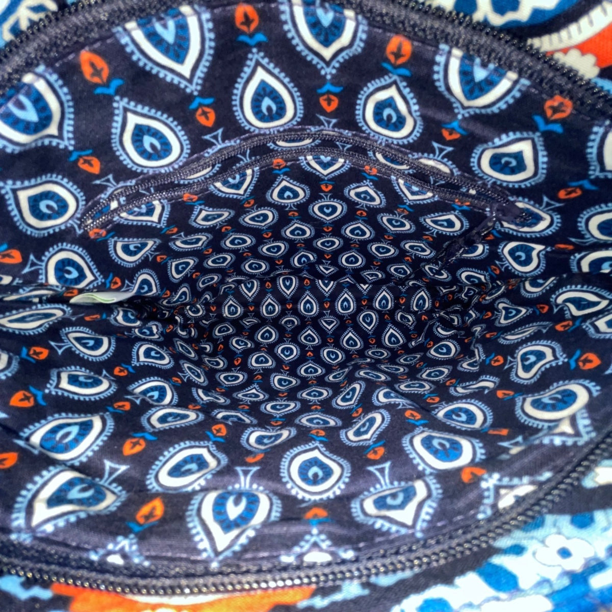 Vera Bradley Womens Blue Paisley Quilted Adjustable Strap Zippered Crossbody Bag