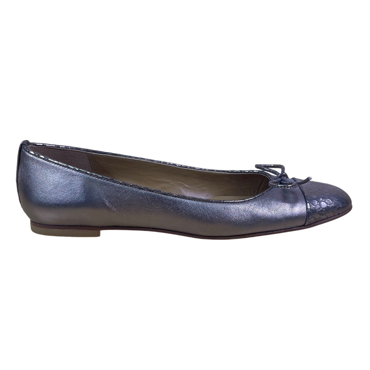 Stuart Weitzman Women’s Bronze Leather Metallic Cap Toe Bow Flats Size 8.5N