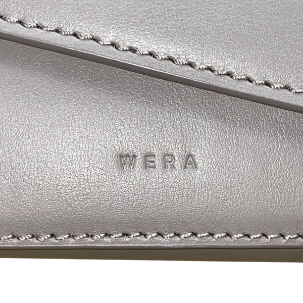Wera Women’s Gray Leather Envelope Flap Adjustable Strap Compact Crossbody Bag