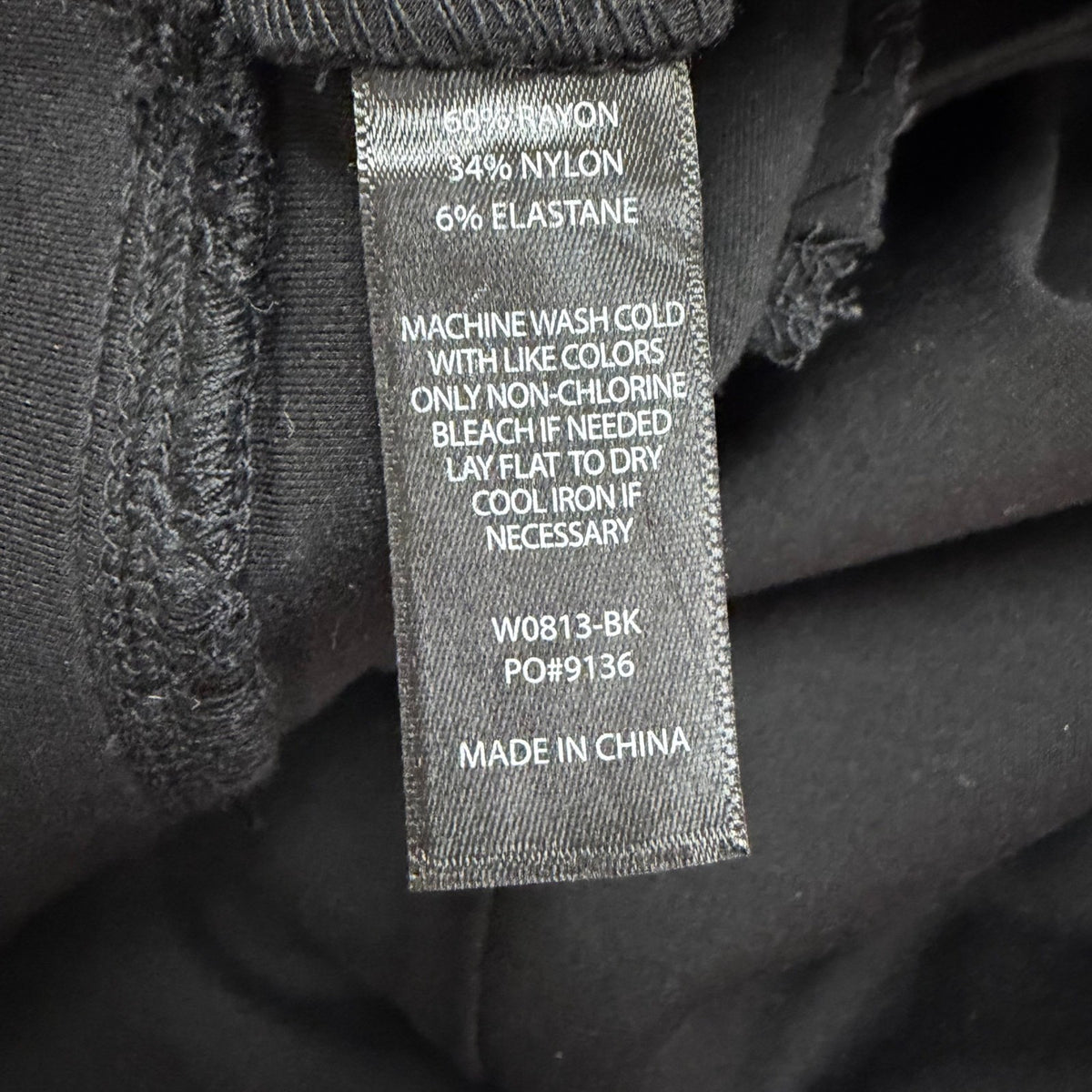 Betabrand Women’s Black Rayon/Nylon/Elastane Cropped Yoga Dress Pants Size M