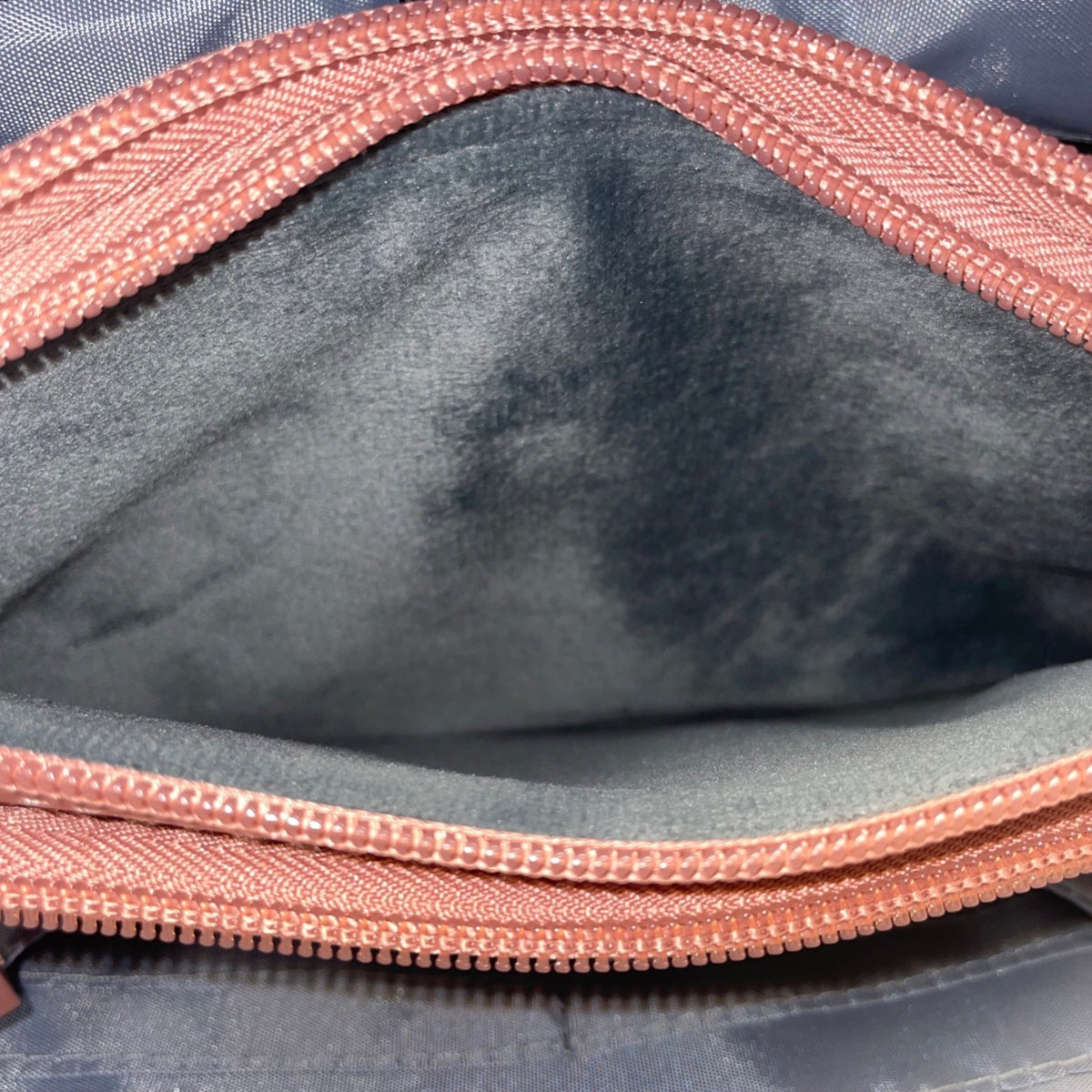 IHKWIP Women’s Rose Gold Nylon Adjustable Strap & Zipper Pockets Fanny pack