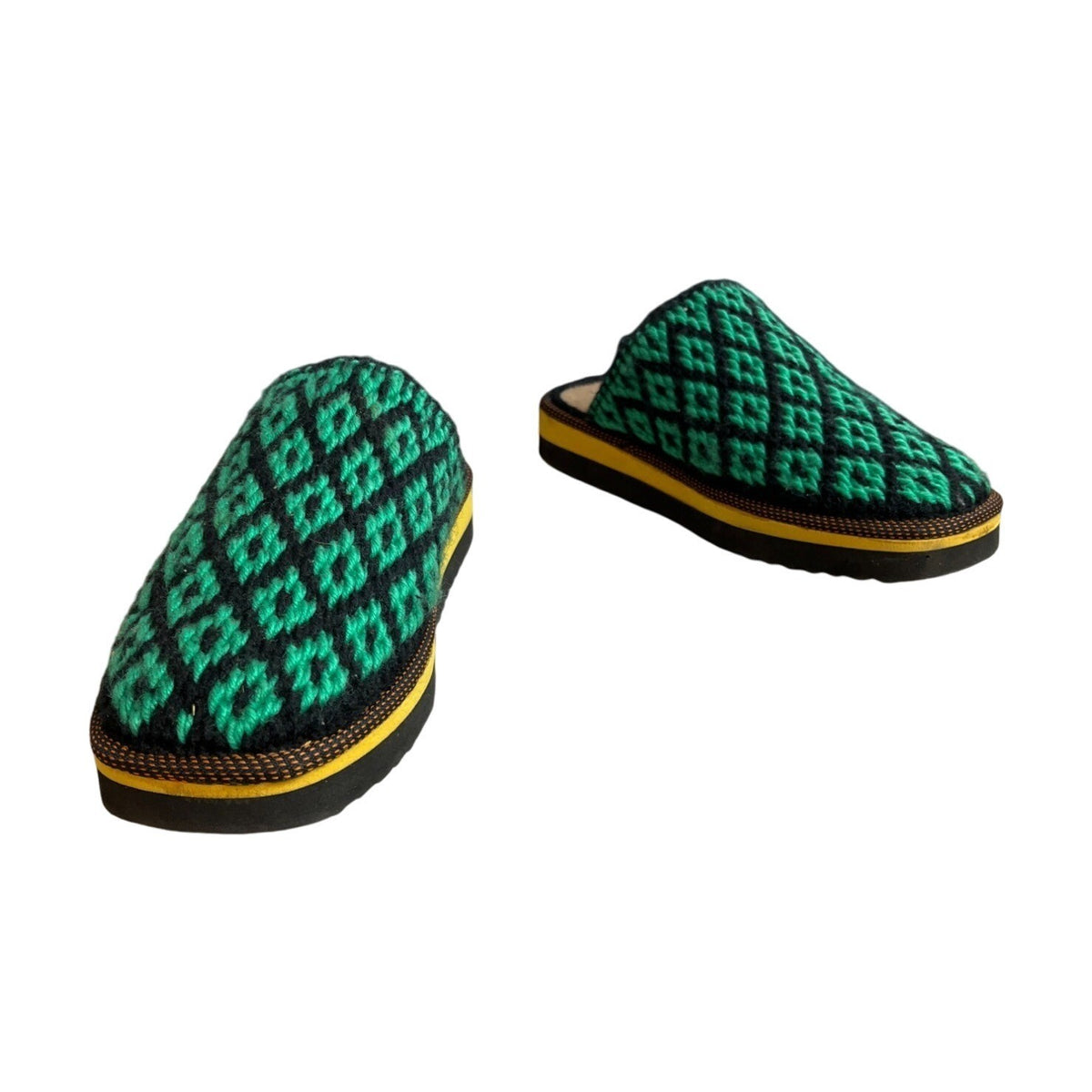 Women's Green & Black Wooven Quilted Pattern Slippers Sandals Size 9.5/10