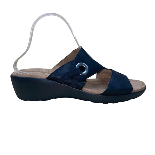 Easy Spirit Women’s Black Cushioned Footbed Kaitrin Wedge Sandals Size 10M