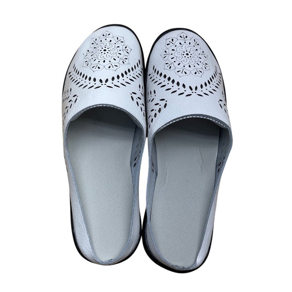 Women’s White Faux Leather Cut Out Floral Design Black Soles Slip-On Shoes Sz 37