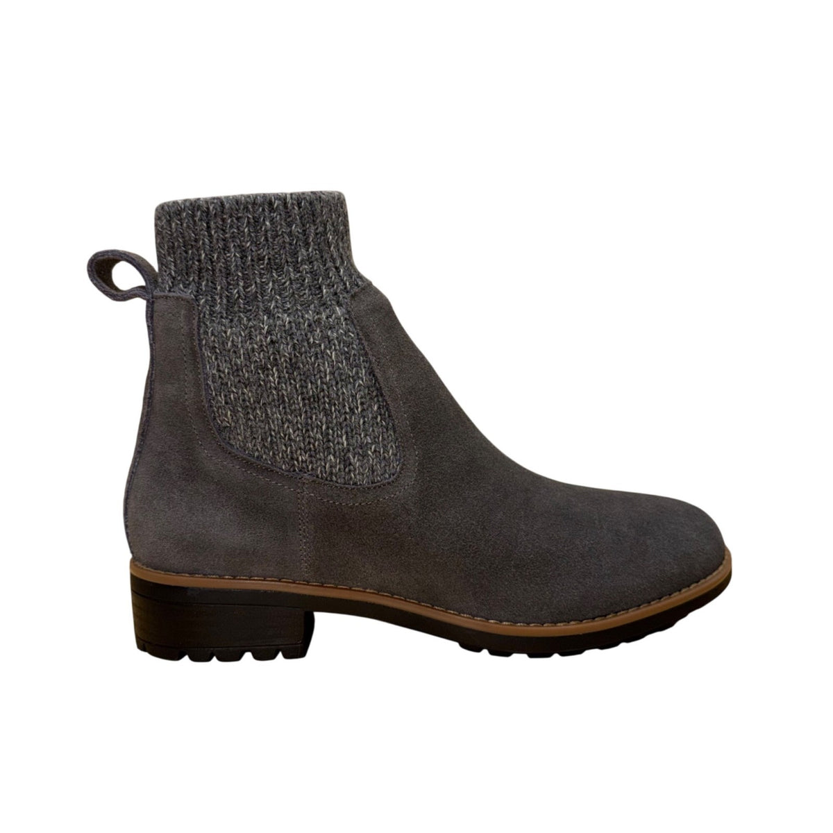 Violet & Red Women’s Gray Suede Slip-On Knit Trim Ankle Jaymie Boots Size 8.5M
