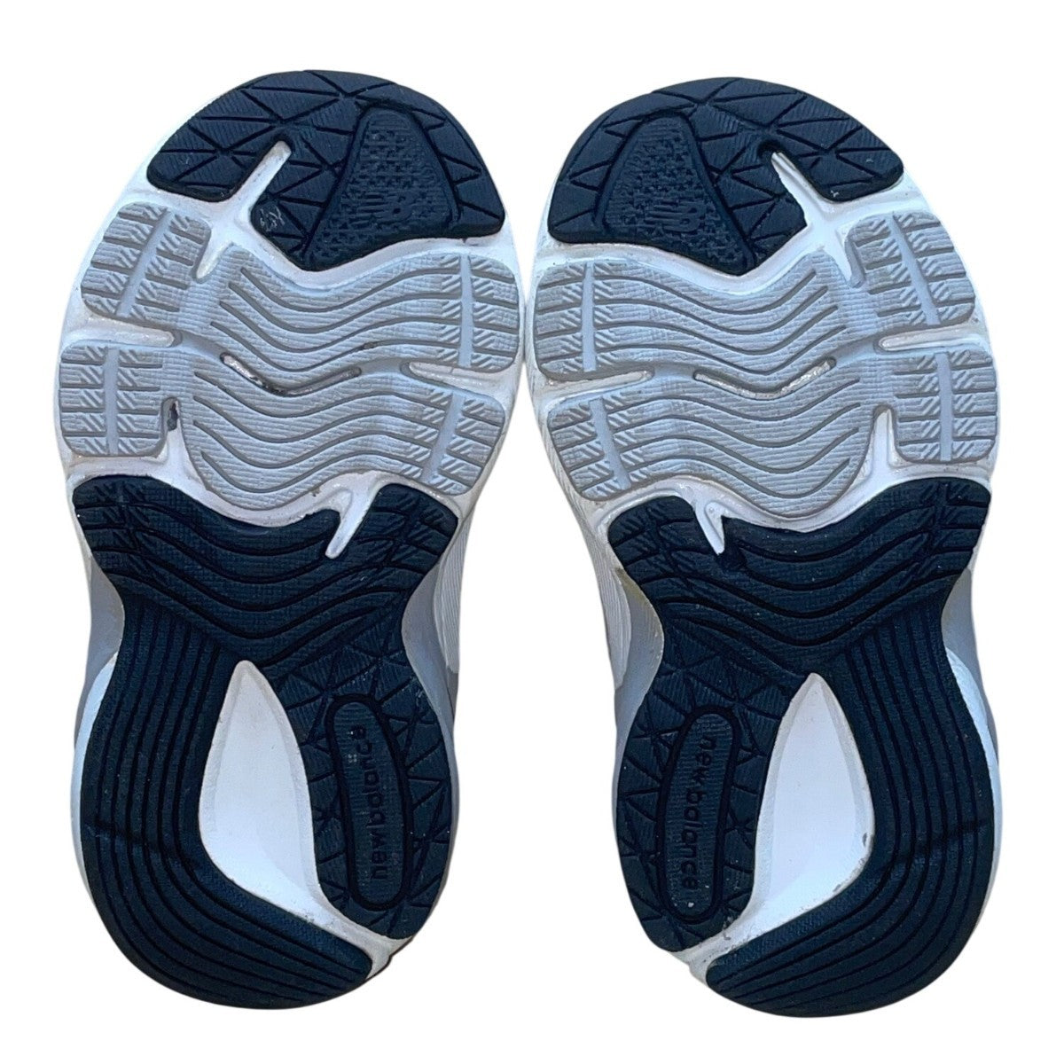 New Balance Kids Gray/White Mesh Suede 990 GL6 Athletic Running Shoes Size 4 US