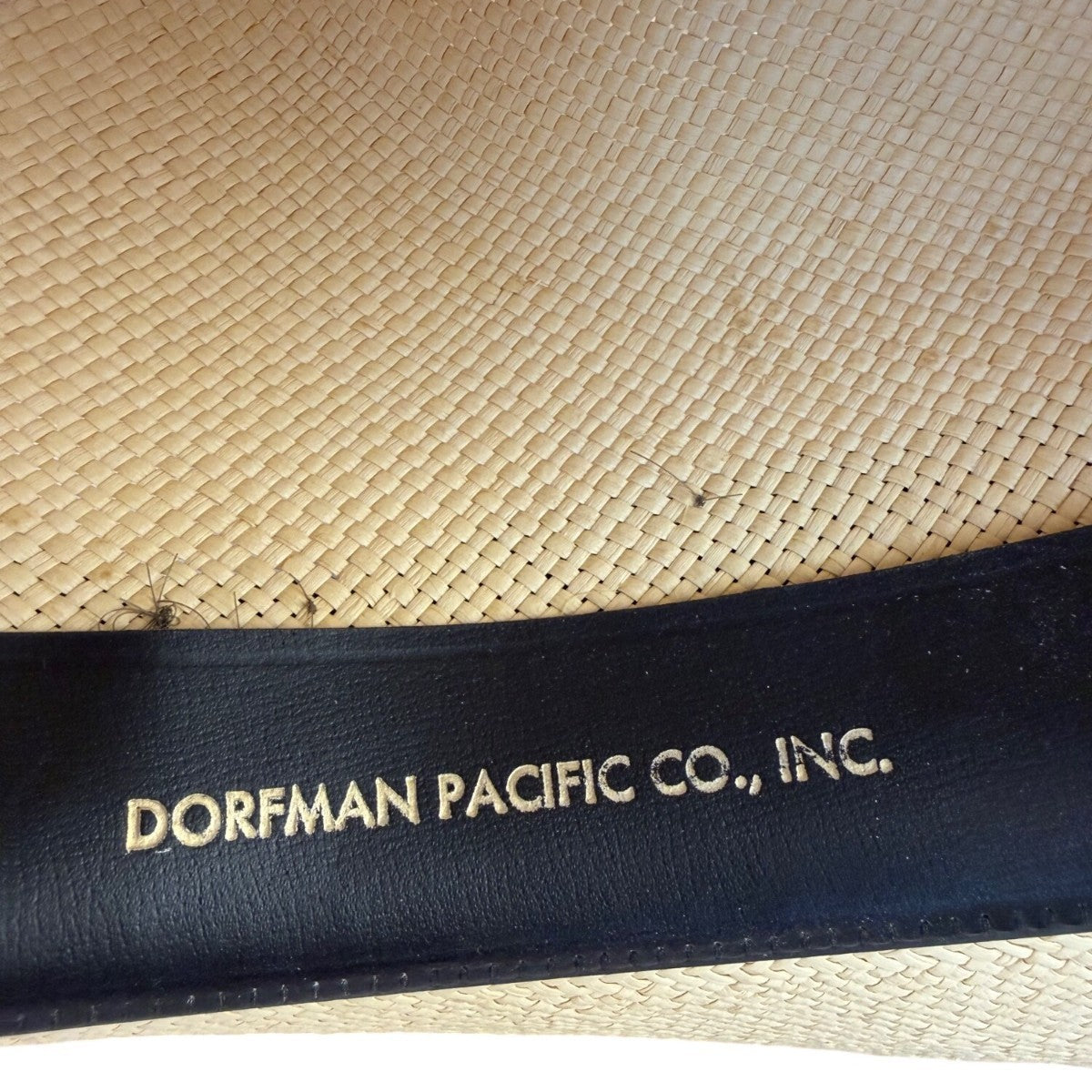 Dorfman Pacific Mens Natural Straw Fedora Hat Classic Style Black Band