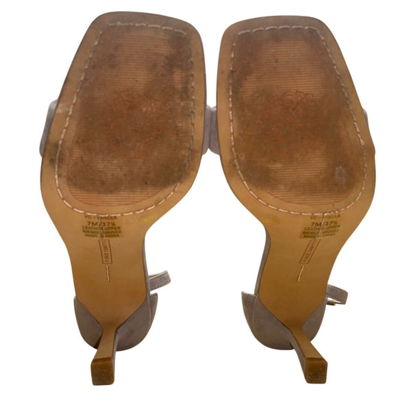 Vince Camuto Women’s Gray Suede Buckle Ankle Strap Kitten Heeled Sandals Size 7M
