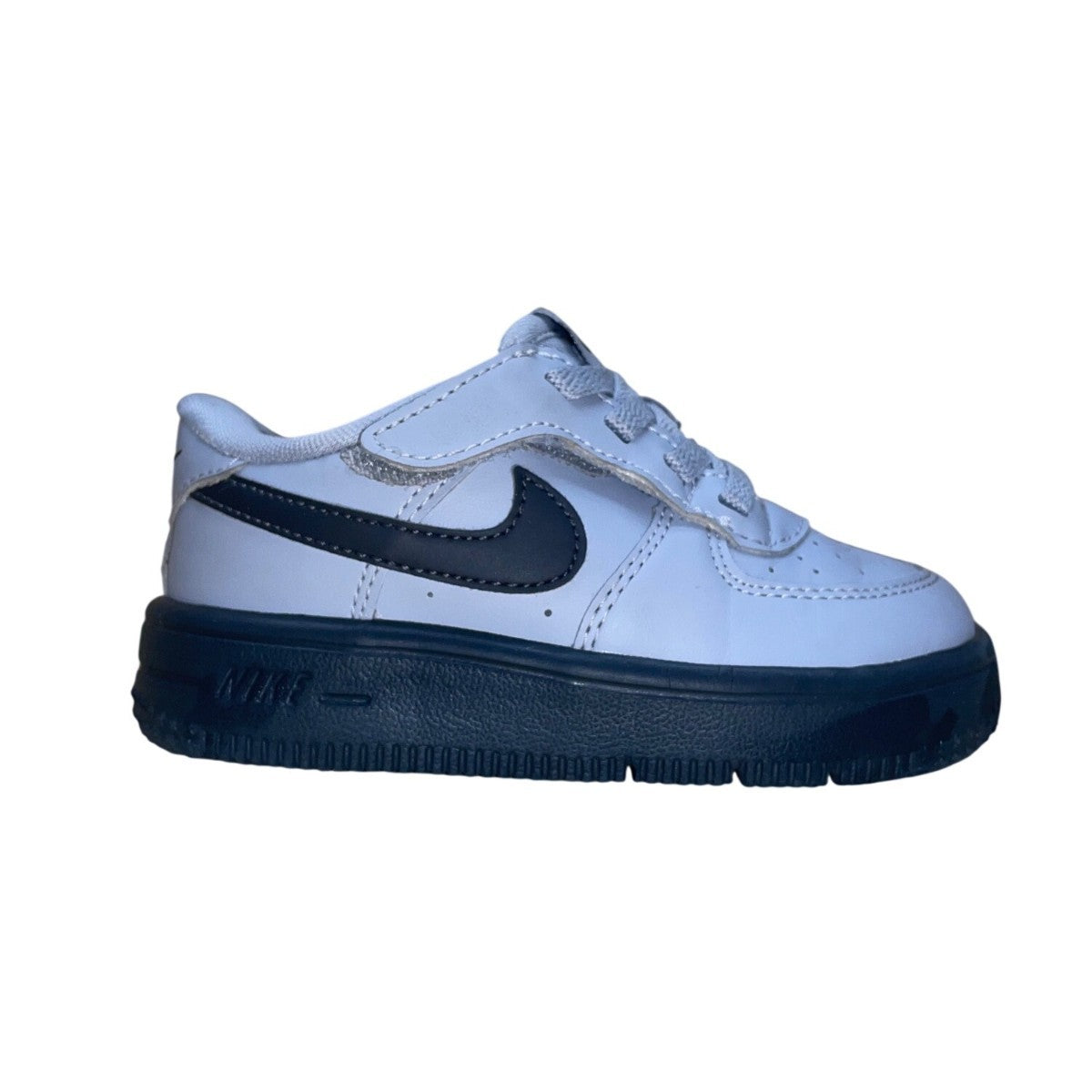 Nike Kids Toddler Wolf Gray & Black Air Force 1 Low Top Sneakers Size 7C