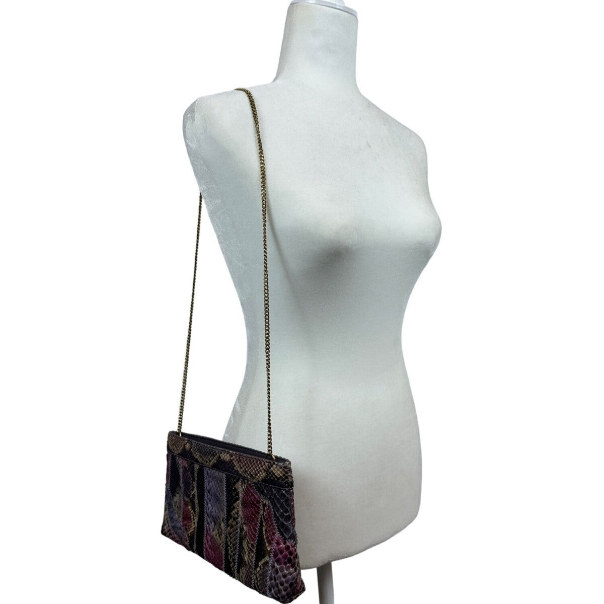 Vintage Women’s Purple Pink Python Skin Gold Chain Clutch and Sholder Bag