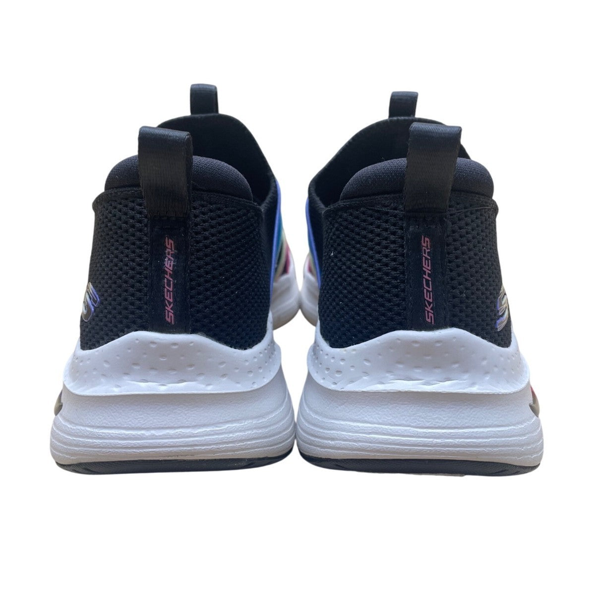 Skechers Women’s Black Multicolor Arch Fit Slip-On Athletic Sneakers Size 6.5
