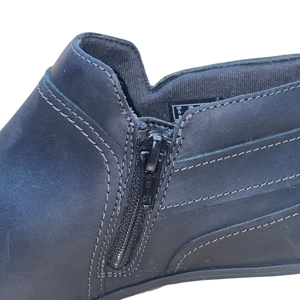 Clarks Women’s Black Oily Leather Block Charlten Grace Ankle Booties Size 7.5W
