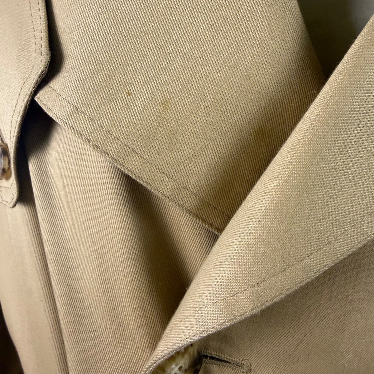 Vintage Christian D Mens Beige Trench Coat  Belted Classic Size 44R