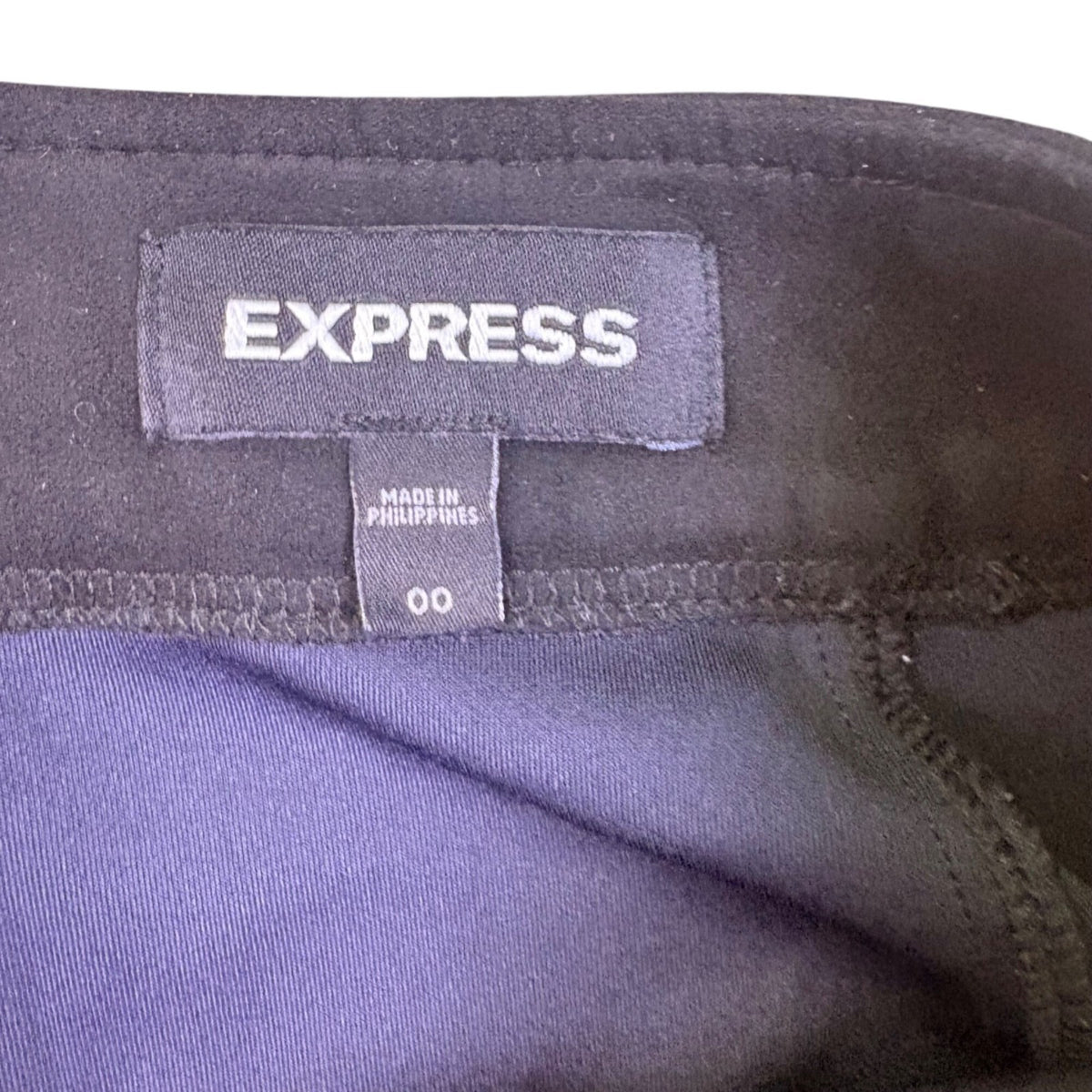 Express Womens Black Suede-Like Mini Skirt With Pockets Size 00