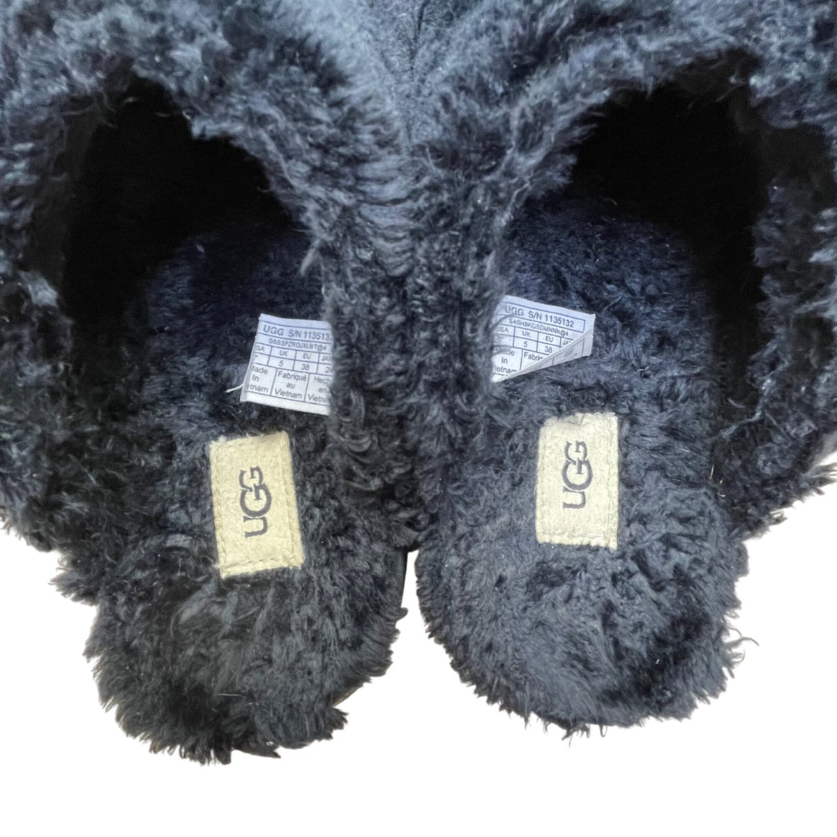 UGG Women’s Black Fur Fuzzy Slide Slipper Size 7
