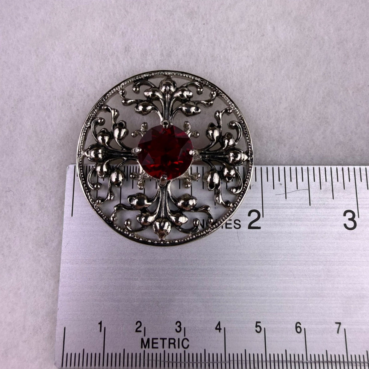 Silver Tone Womens Red Gemstone Filigree Round Brooch Pin Vintage Style