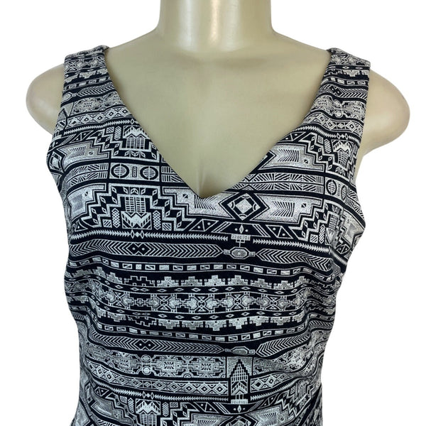 Nicole Miller Artelier Black & White Tribal Print Sleeveless Sheath Dress Sz 10
